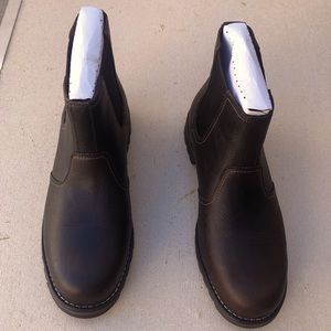 Mens Timberland brown leather Chelsea style work boots